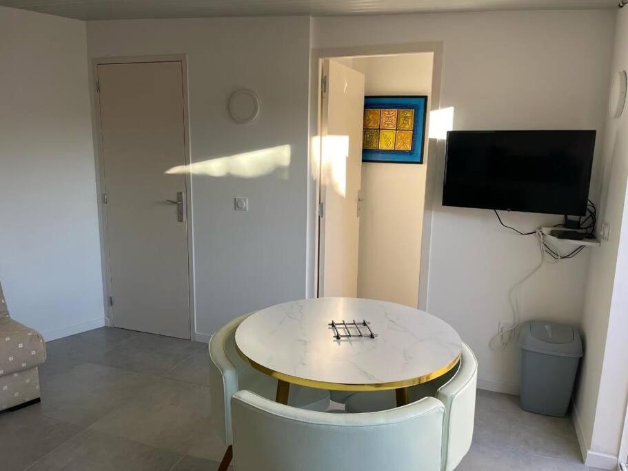 Maisonnette Bormes-les-Mimosas Bagian luar foto